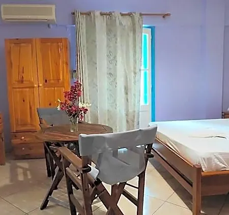 Hotel By Climbing House