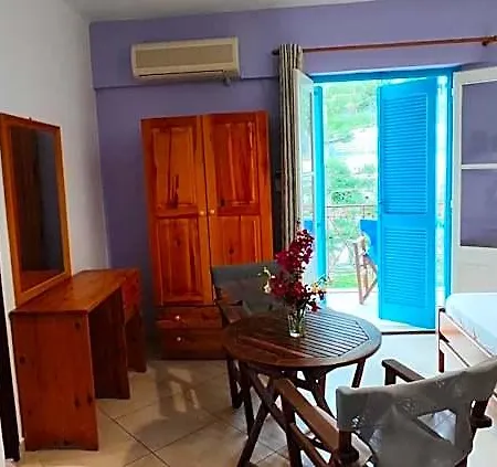 By Climbing House Hotel 3*